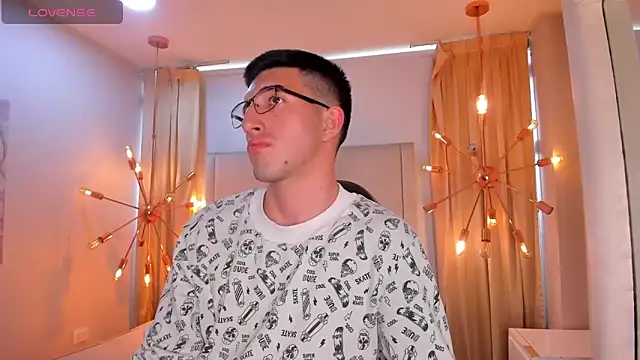Un Slutty online show from 10-09-25, 07:12