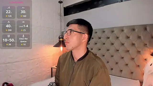 Un Slutty online show from 10-12-25, 07:13