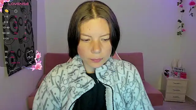 Susana garcia  online show from 12-07-24, 01:03