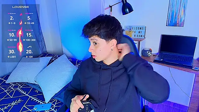 aron wi online show from 12-17-25, 10:05