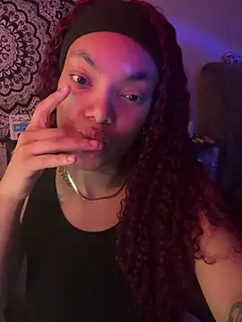 Snapshot of butterflybootyy chatting on 12-12-24, 02:04 butterflybootyy online show from 12-12-24, 02:04