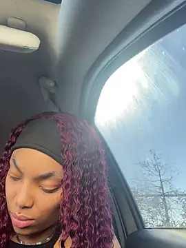 Snapshot of butterflybootyy chatting on 12-19-24, 05:29 butterflybootyy online show from 12-19-24, 05:29