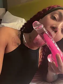 Snapshot of butterflybootyy chatting on 12-20-24, 05:57 butterflybootyy online show from 12-20-24, 05:57