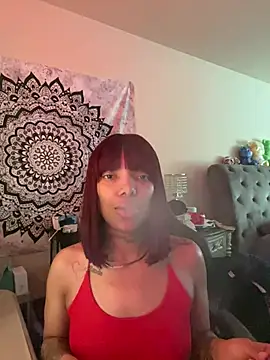 Snapshot of butterflybootyy chatting on 01-27-25, 06:31 butterflybootyy online show from 01-27-25, 06:31