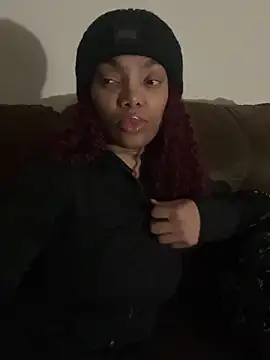 Snapshot of butterflybootyy chatting on 02-01-25, 04:56 butterflybootyy online show from 02-01-25, 04:56