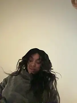 Snapshot of butterflybootyy chatting on 03-01-25, 04:58 butterflybootyy online show from 03-01-25, 04:58