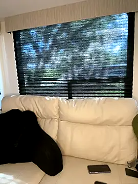 Snapshot of butterflybootyy chatting on 09-19-25, 03:02 butterflybootyy online show from 09-19-25, 03:02