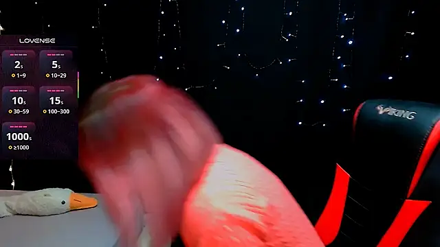 AgathaNoxe online show from 02-13-25, 10:00