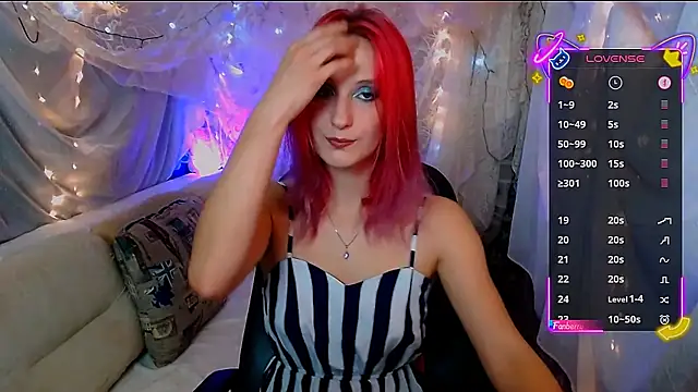 AgathaNoxe online show from 10-19-25, 08:53