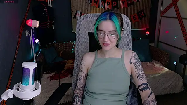 Snapshot of Cumpotik_Eve chatting on 11-23-25, 02:22 Cumpotik Eve online show from 11-23-25, 02:22