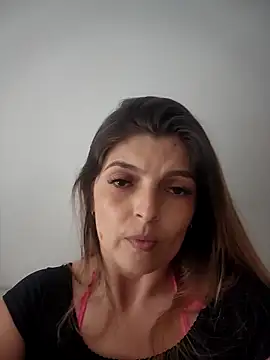 Lizzymontanaa online show from 12-17-25, 09:32