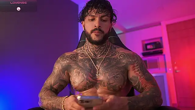 mariano costa online show from 10-28-25, 05:22