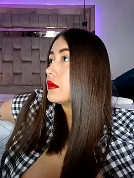 Snapshot of Maralains chatting on 02-11-26, 03:33 Maralains online show from 02-11-26, 03:33