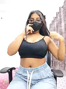 sanaya baby online show from 10-23-25, 10:58