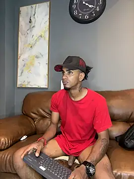 AaronCruz  online show from 01-31-25, 07:18