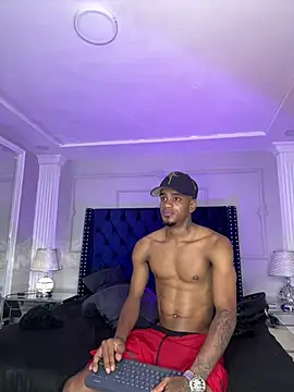 Snapshot of AaronCruz_ chatting on 02-26-26, 02:05 AaronCruz online show from 02-26-26, 02:05