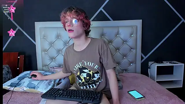 Max lover1 online show from 01-04-25, 02:35