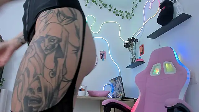 AlyRoses online show from 03-14-25, 12:10