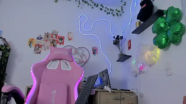 AlyRoses online show from 03-23-25, 12:15