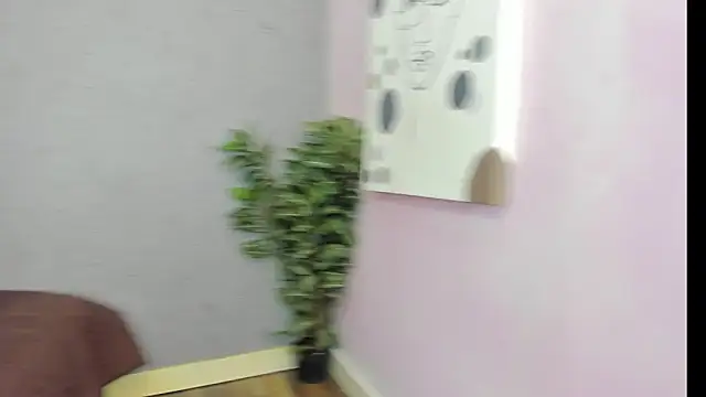 Tiffany mendez online show from 02-14-26, 12:24