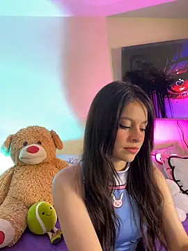 LucyEvans  online show from 11-20-25, 03:18