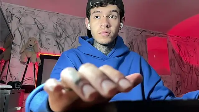 Saturno v online show from 01-29-25, 02:21