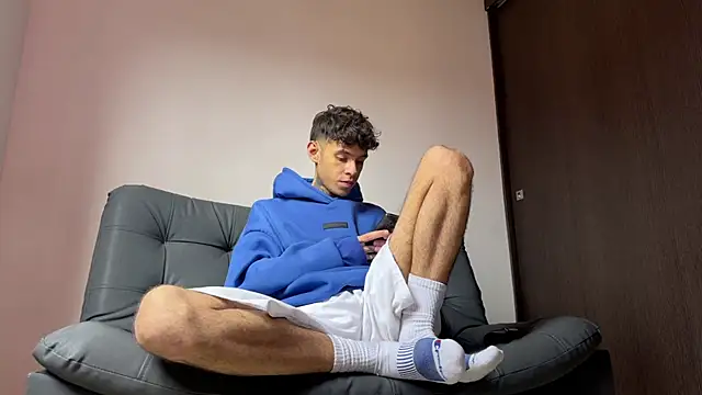 Saturno v online show from 03-04-25, 07:01