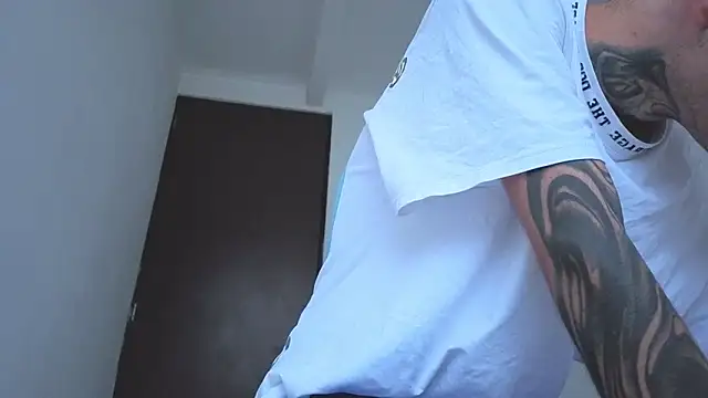 Saturno v online show from 09-29-25, 10:53