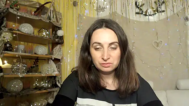 AskMeStandUp online show from 02-10-26, 11:09