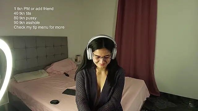 ChloeSanchezx online show from 02-08-26, 12:58