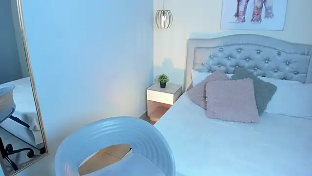 escarleth   online show from 11-26-25, 01:01