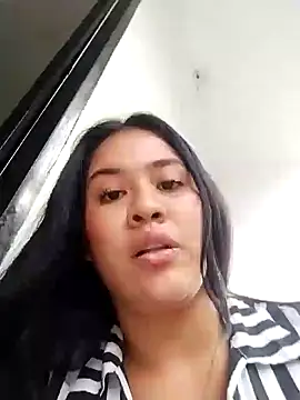 Snapshot of Miia_grand chatting on 12-12-24, 09:58 Miia grand online show from 12-12-24, 09:58