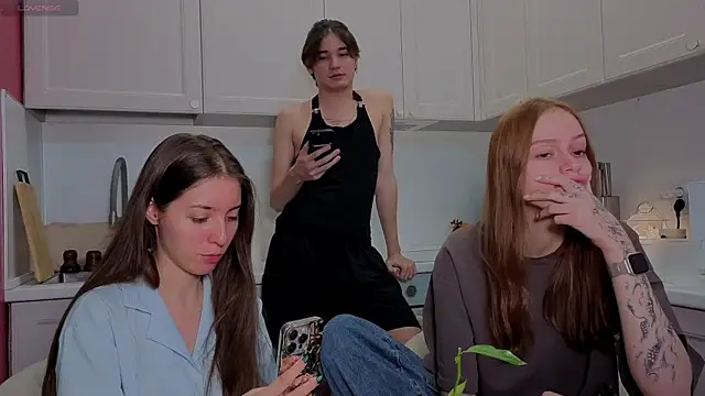 fcjuicy pussy online show from 12-20-25, 10:00