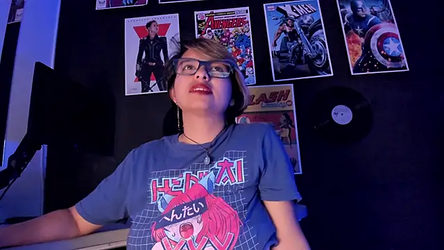 Snapshot of NovaGlitz chatting on 01-24-25, 02:30 NovaGlitz online show from 01-24-25, 02:30