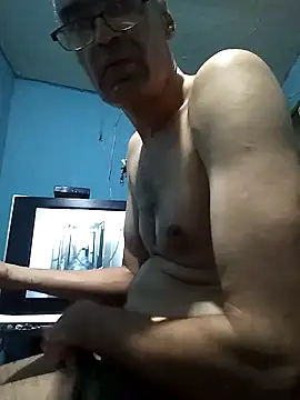 Snapshot of hugosafado333 chatting on 01-13-25, 03:01 hugosafado333 online show from 01-13-25, 03:01