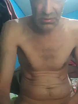 Snapshot of hugosafado333 chatting on 09-09-25, 02:00 hugosafado333 online show from 09-09-25, 02:00