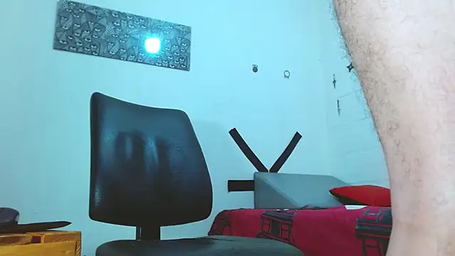 Snapshot of targuerian22 chatting on 01-12-25, 06:28 targuerian22 online show from 01-12-25, 06:28