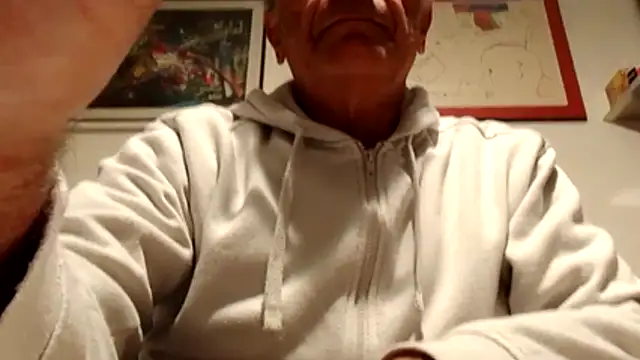 4n4l1zz4m1 online show from 12-14-25, 04:01