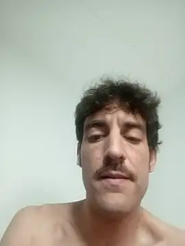 Snapshot of gorkamacbew chatting on 01-06-25, 09:19 gorkamacbew online show from 01-06-25, 09:19