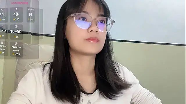 Snapshot of Honey-cici chatting on 03-20-25, 06:08 Honey-cici online show from 03-20-25, 06:08