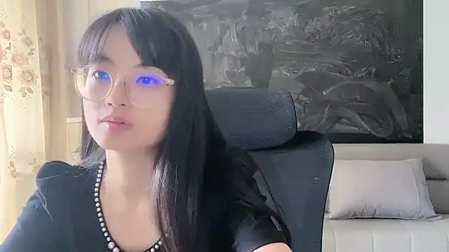 Snapshot of Honey-cici chatting on 09-28-25, 07:03 Honey-cici online show from 09-28-25, 07:03