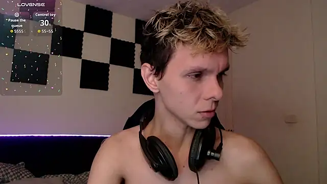 bryamado69 online show from 10-05-25, 07:28