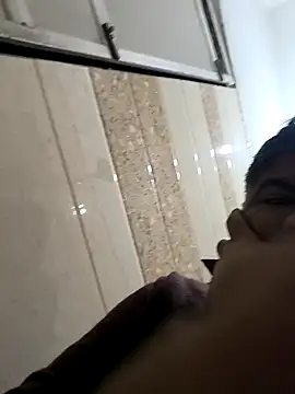 Snapshot of Gururonny07 chatting on 02-08-25, 12:17 Gururonny07 online show from 02-08-25, 12:17