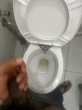 Snapshot of Gururonny07 chatting on 02-28-26, 01:28 Gururonny07 online show from 02-28-26, 01:28