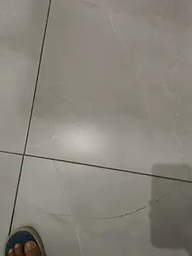 Snapshot of Gururonny07 chatting on 03-01-26, 01:51 Gururonny07 online show from 03-01-26, 01:51