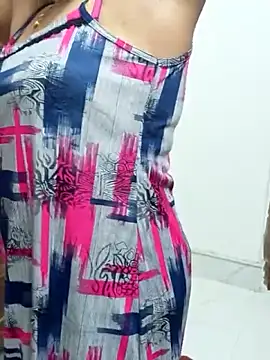 Snapshot of BongQueen9 chatting on 02-25-26, 12:59 BongQueen9 online show from 02-25-26, 12:59