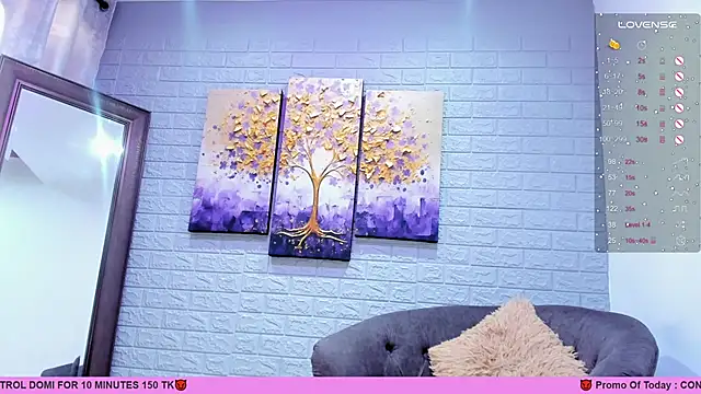 LenaRuiz  online show from 03-10-25, 06:12