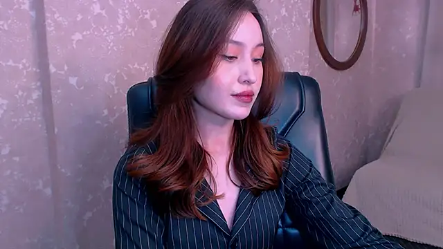 Snapshot of Ann__Cute chatting on 02-09-25, 07:38 Ann Cute online show from 02-09-25, 07:38