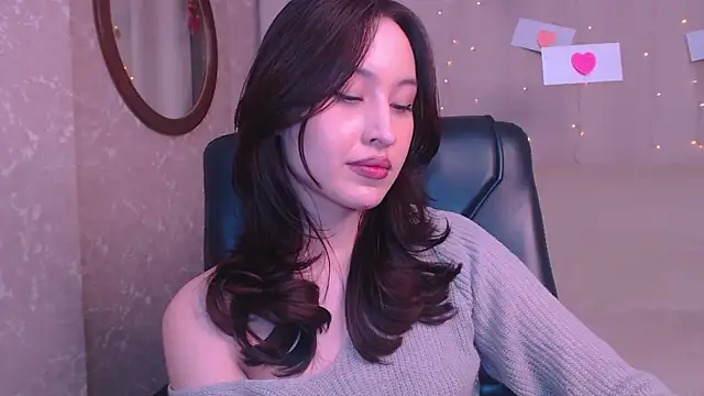 Snapshot of Ann__Cute chatting on 02-13-25, 02:20 Ann Cute online show from 02-13-25, 02:20