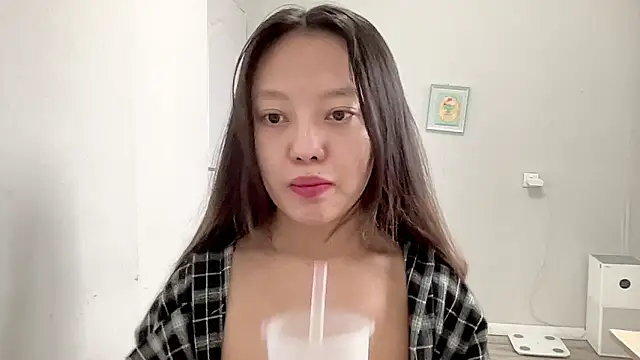 Risalynn online show from 02-13-25, 03:29